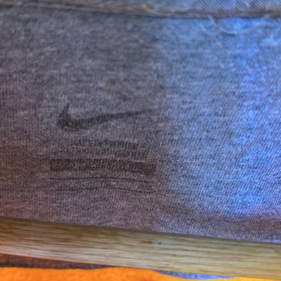 Wyoming Nike Swoosh Hoodie XL - Picture 2 of 4